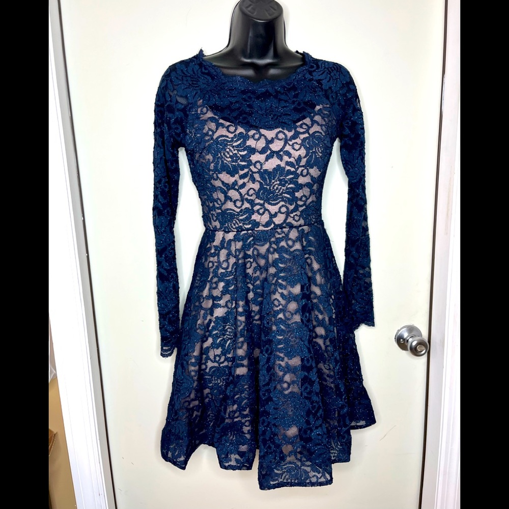 My Michelle Long Sleeve Lace Sparkly Navy Blue Formal Homecoming Sz 3